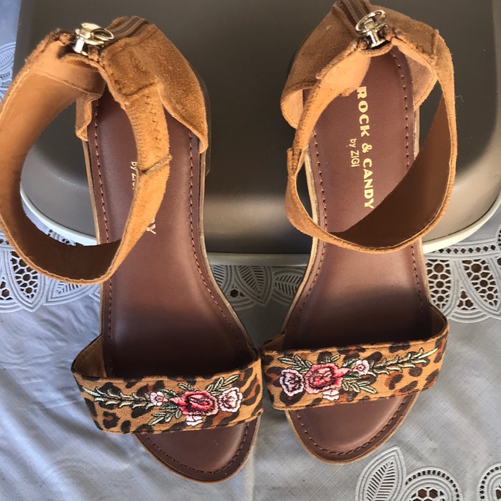 Size 7 1/2 sandal by Rock and candy by Zigi